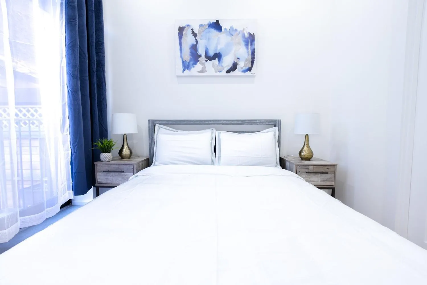 170-G 3Br Duplex With Private Yard In E Village New York United States