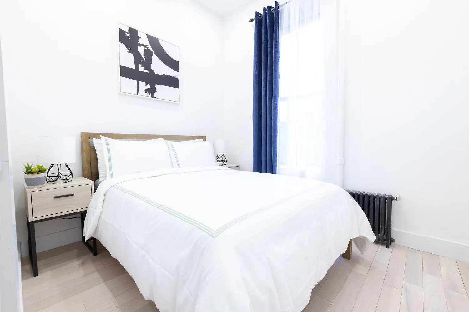 170-G 3Br Duplex With Private Yard In E Village New York 0*,  Verenigde Staten