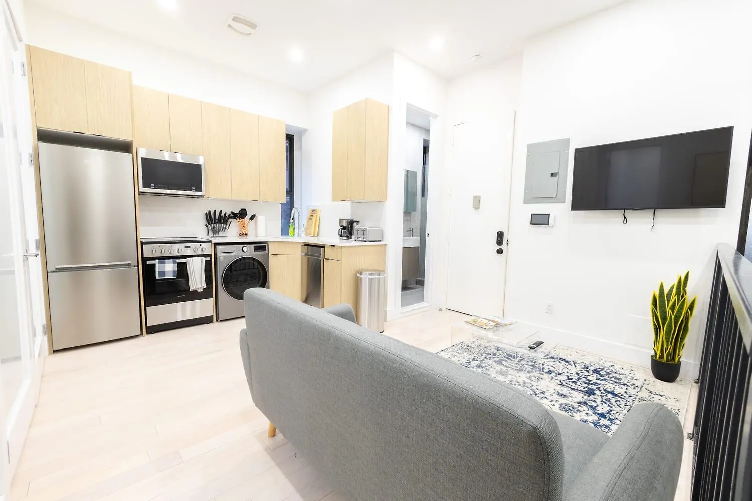 Appartement 170-G 3Br Duplex With Private Yard In E Village New York Verenigde Staten